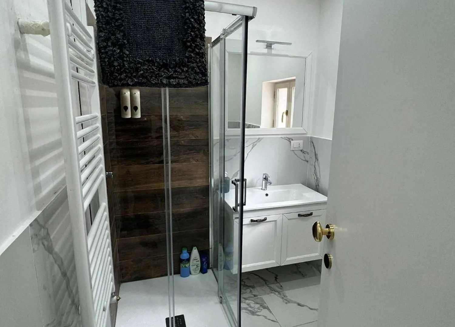 Villa Life San Donato Milanese Guest house