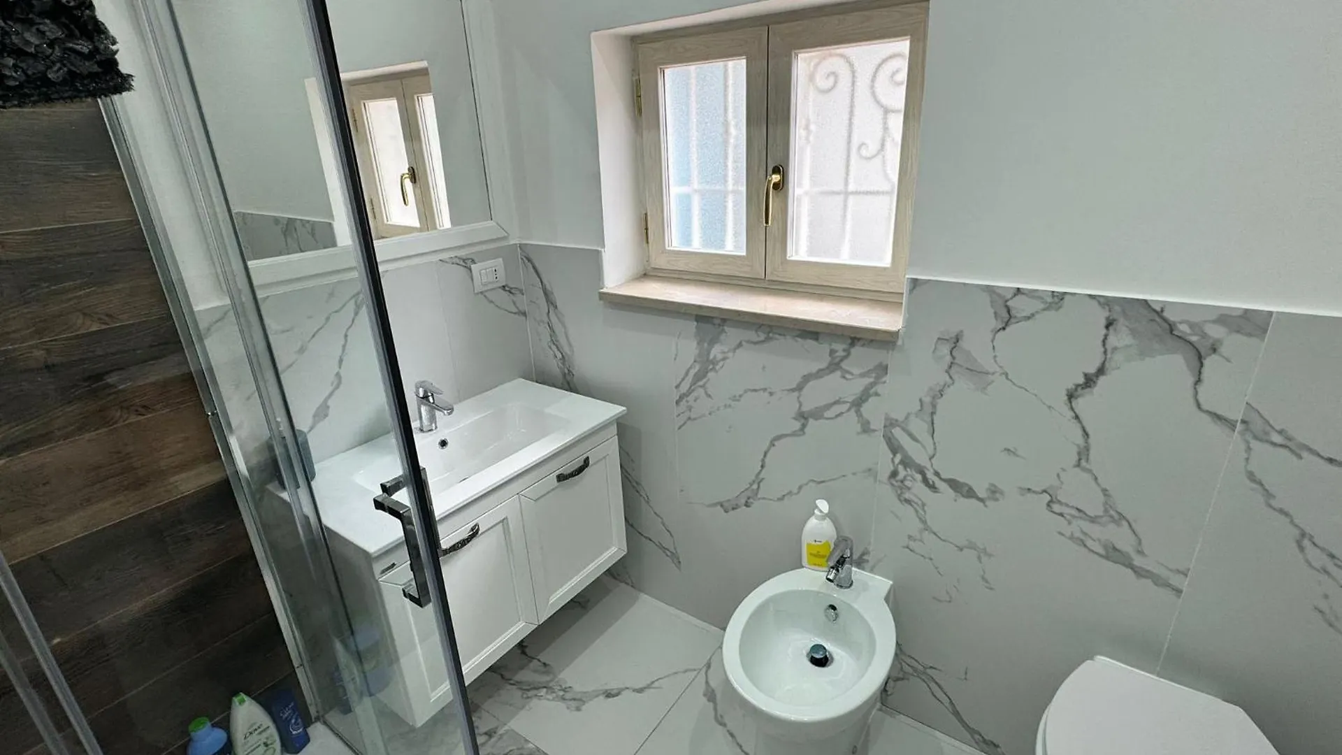 Villa Life San Donato Milanese 0*,  Italy