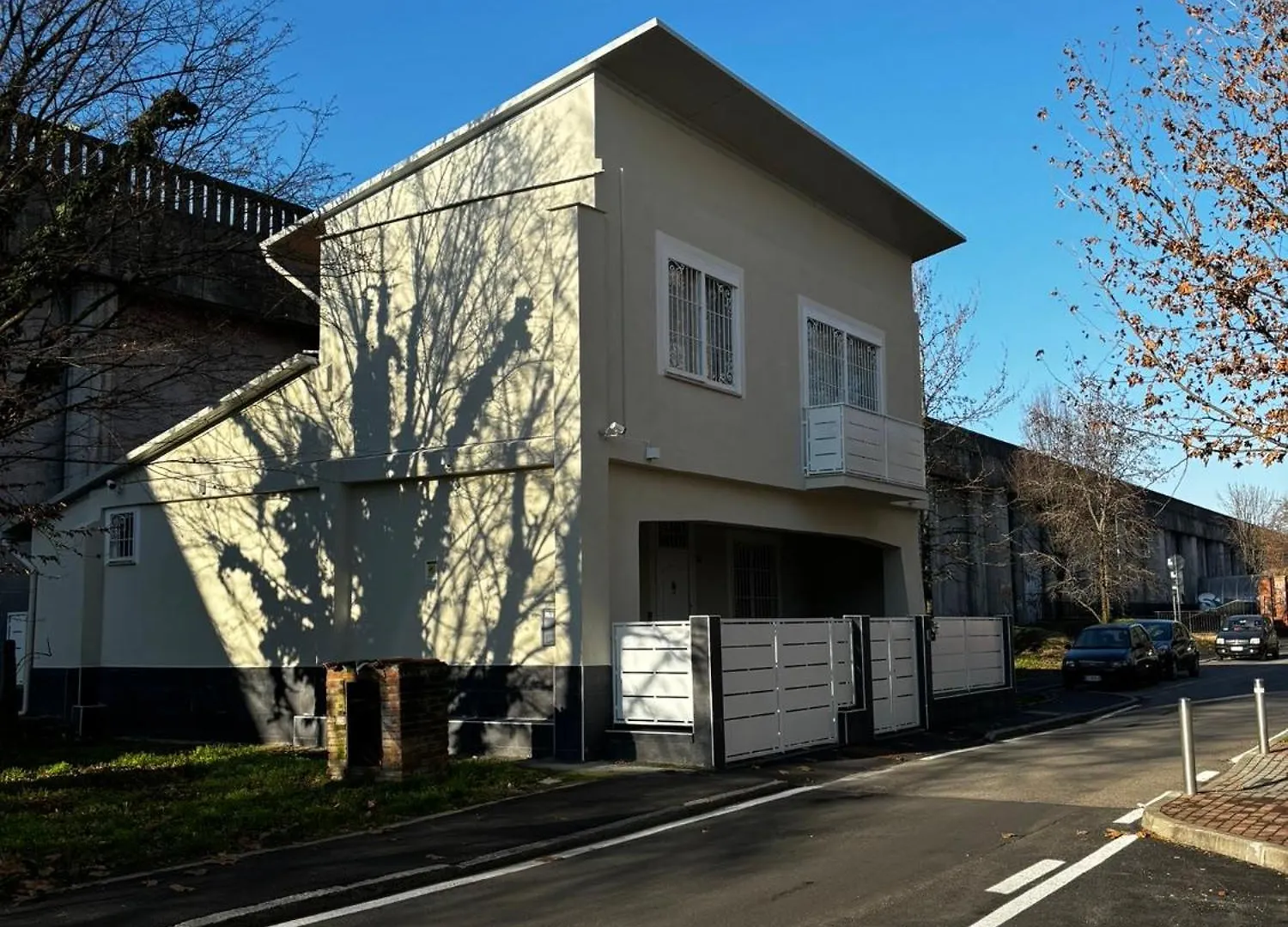 Villa Life San Donato Milanese 0*,  Italy