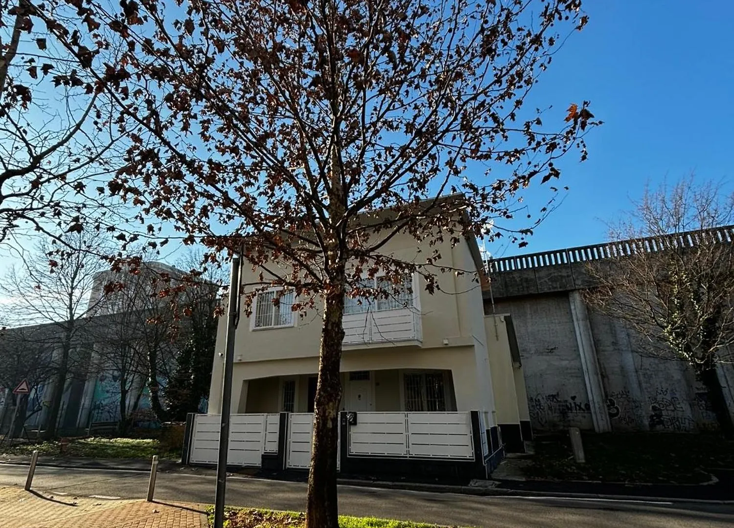 Guest house Villa Life San Donato Milanese Italy