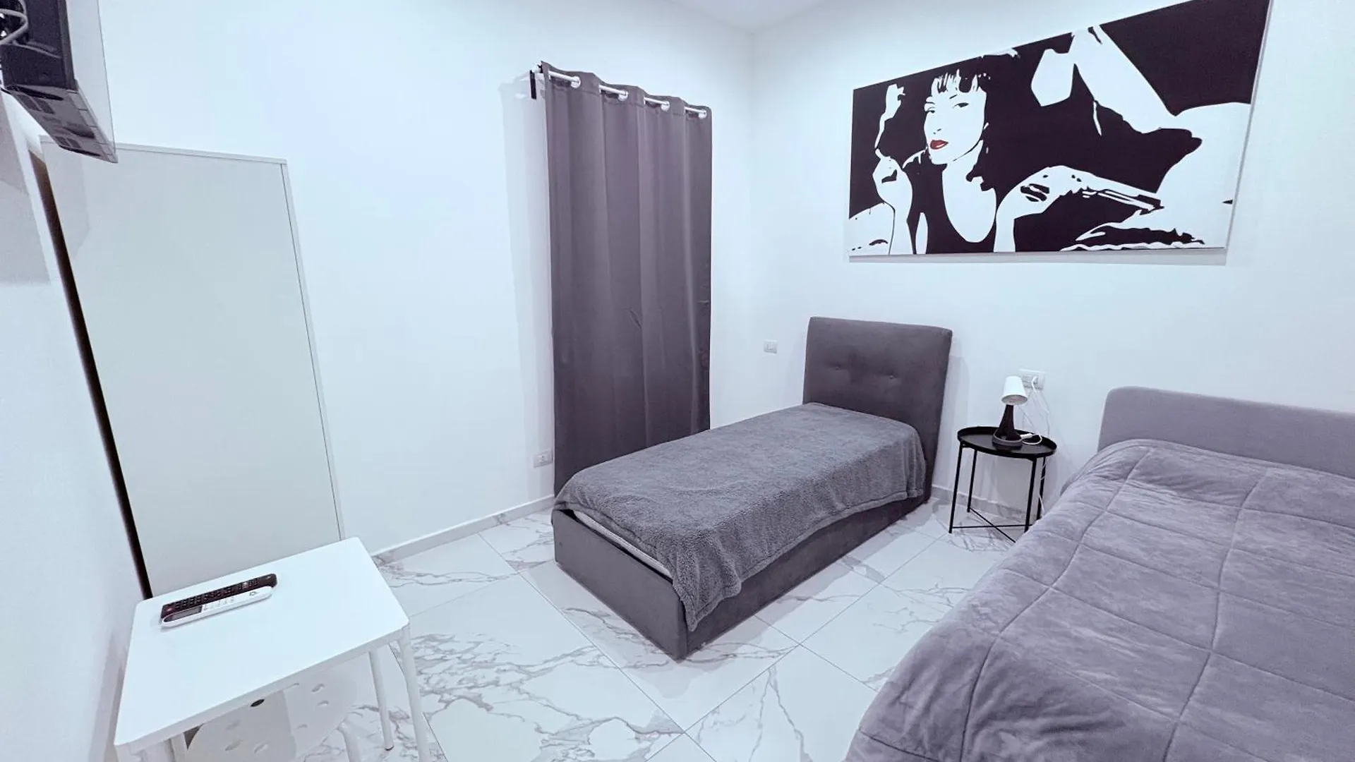 Villa Life San Donato Milanese Guest house