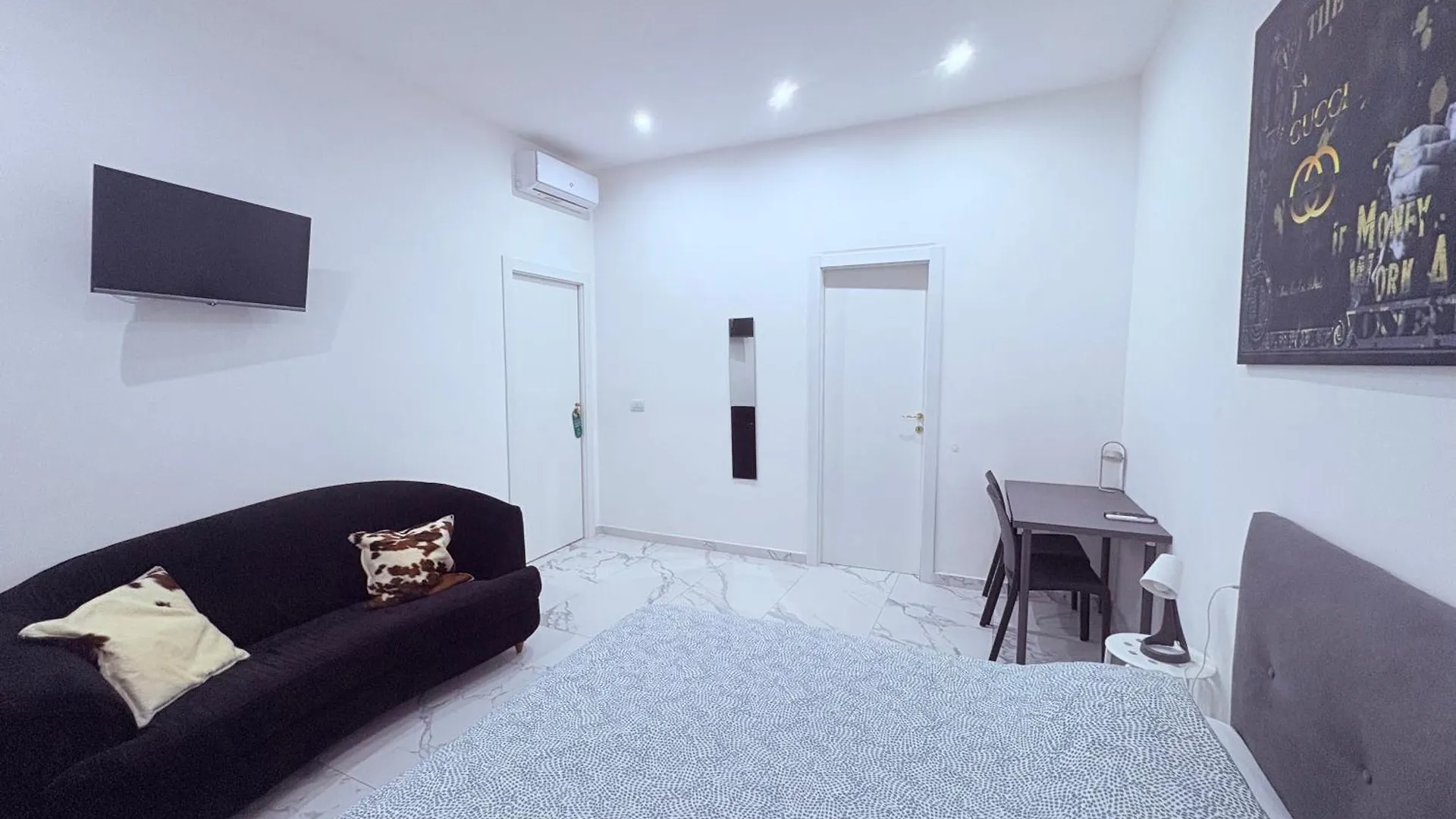 Villa Life San Donato Milanese 0*,  Italy
